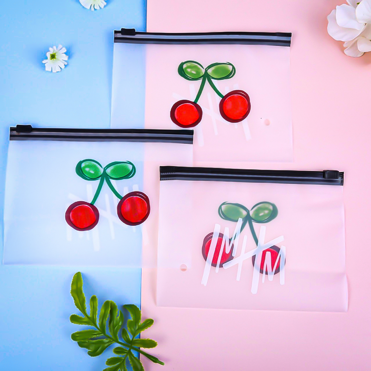 🍒ซองซิปพลาสติกขุ่นลายเชอร์รี่ 17x11 ชิ้นละ 2 บาท ✔️พร้อมส่ง (🎲สุ่มลาย) Ohwowshop ซองใส่เครื่องเขียน ซอง เครื่องเขียน กระเป๋า