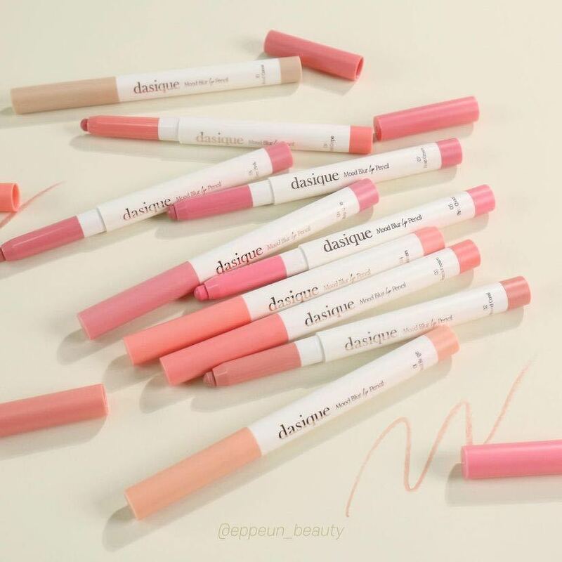 Dasique Mood Blur Lip Pencil 0.9 g. #06 Misty Lilac สีชมพูผสมม่วงนิด ๆ