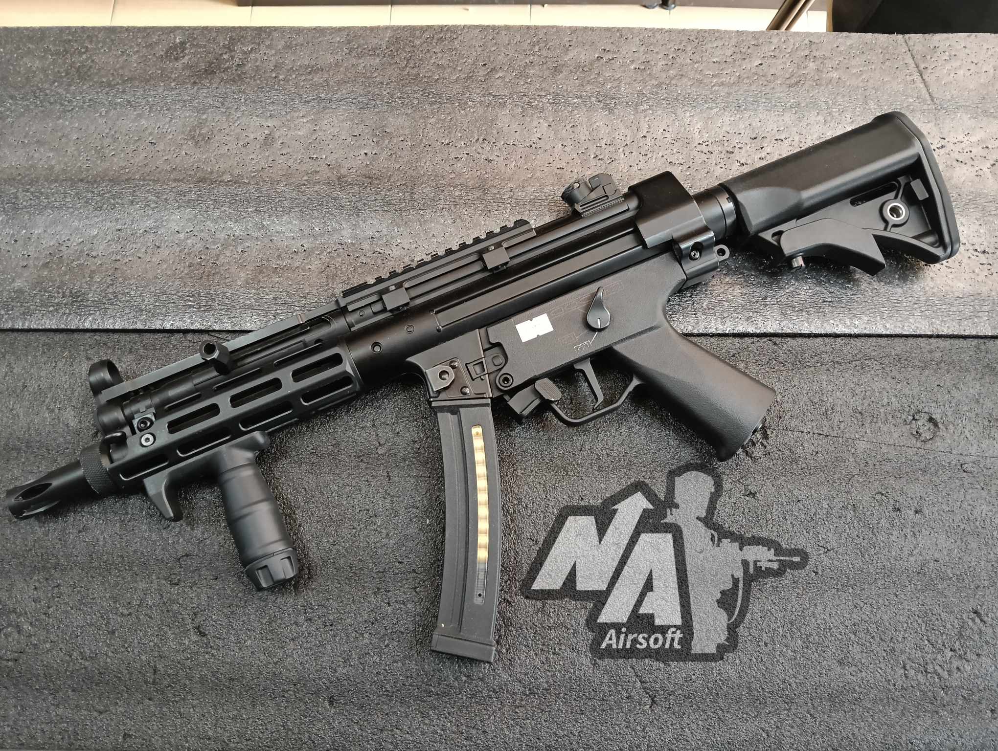 CYMA Platinum CM.041H MP5 LWEC M-Lok (มือสอง)