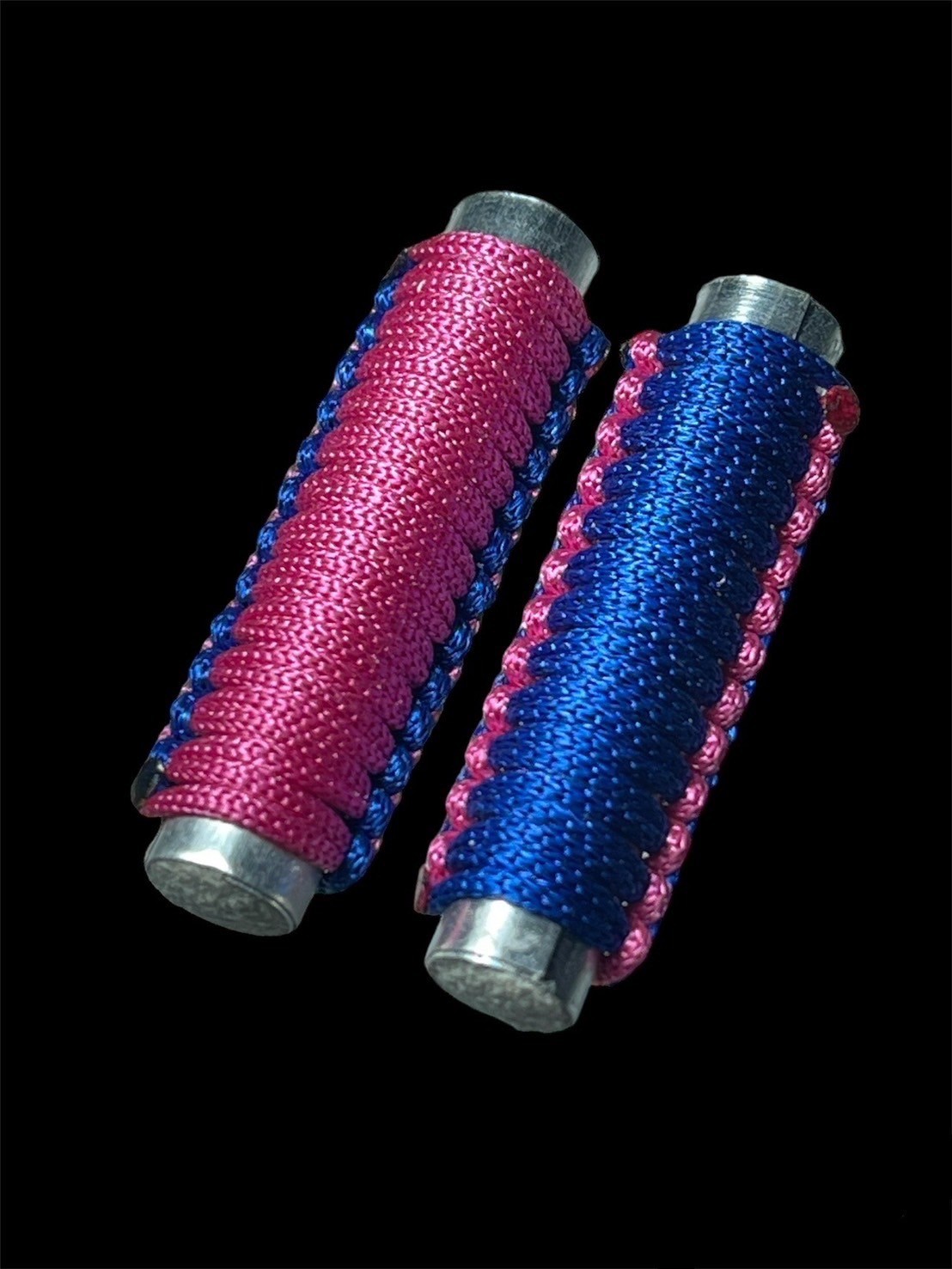 ตะกรุดกามคุณ (แบบถัก) หลวงปู่พงษ์ศักดิ์ ทันตะจิตโต วัดป่าเทพนิมิต จังหวัดกาฬสินธุ์