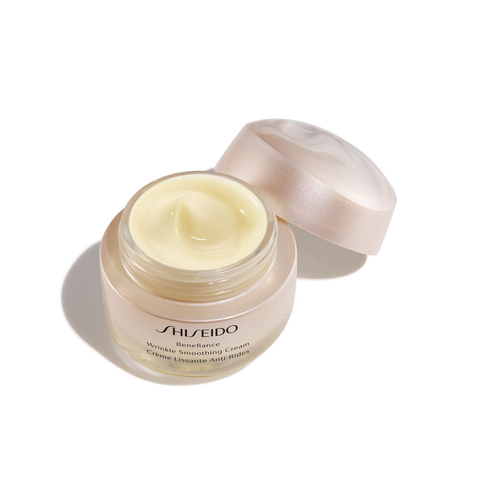 Shiseido Benefiance Wrinkle Smoothing Cream 50 ml.