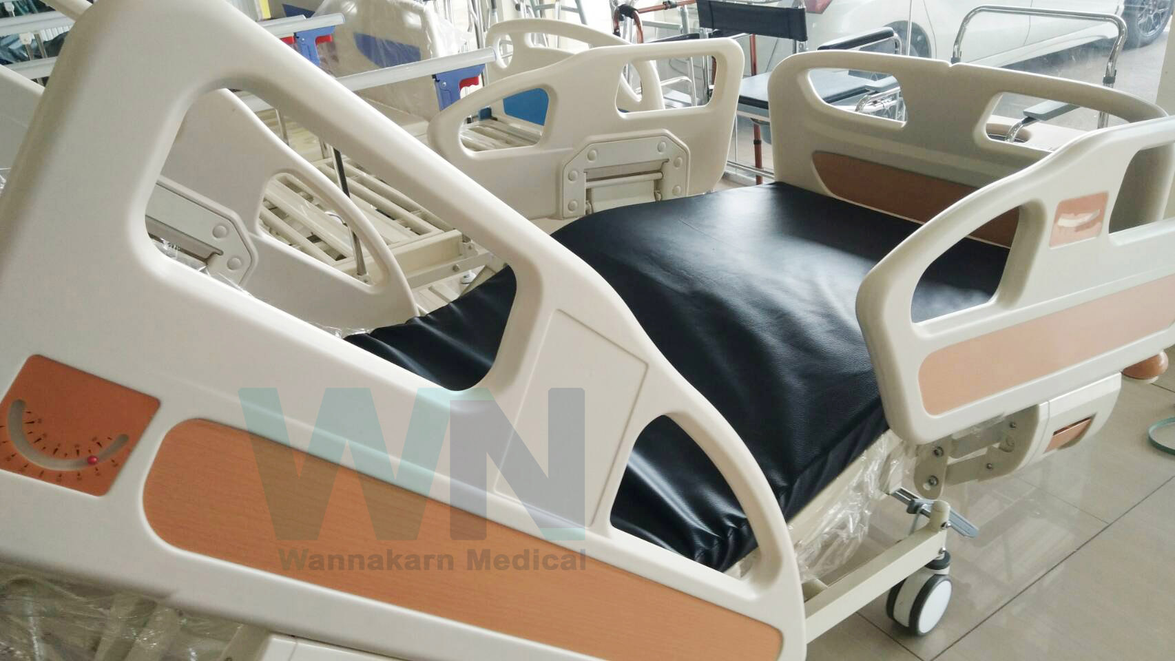 Medical Bed MK-E-01 เตียง 3 ไกร์ ราวปีกนก