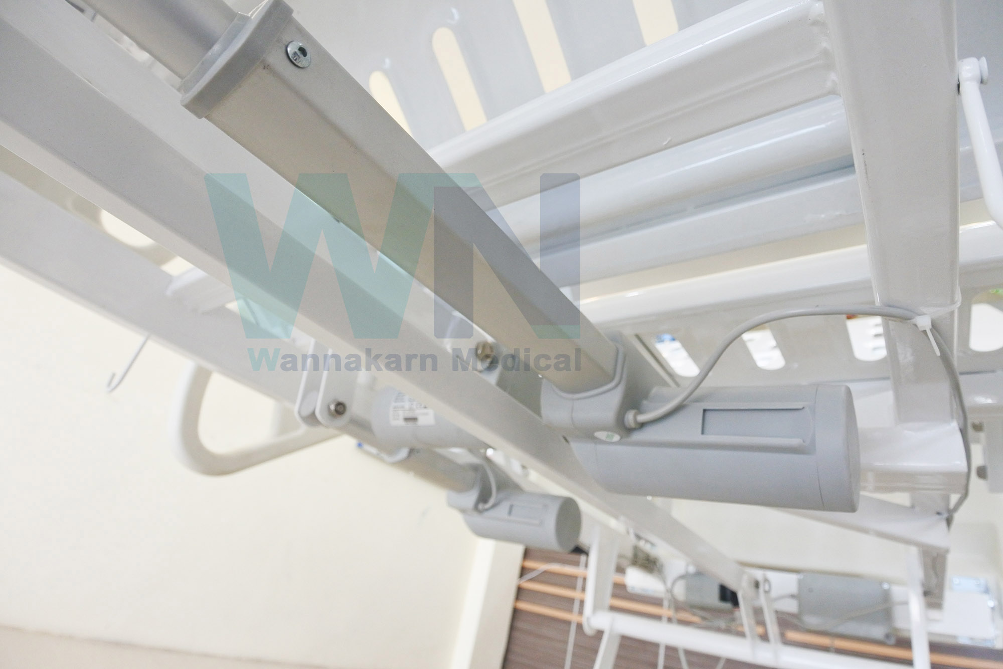 WN Electric Bed MODEL MK-C-06 เตียงผู้ป่วยปรับไฟฟ้า 3 Function ราวปีกนก พร้อมแบตเตอรี่
