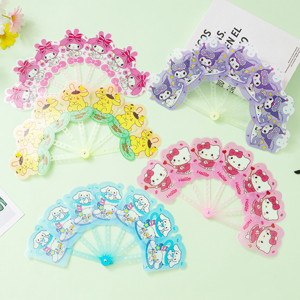 🌈พัดจีน ลายการ์ตูน ซานริโอ้🌈หลากสี📌สินค้าเลือกลาย✔️พร้อมส่งสินค้าไทย พัด การ์ตูน ลายการ์ตูน