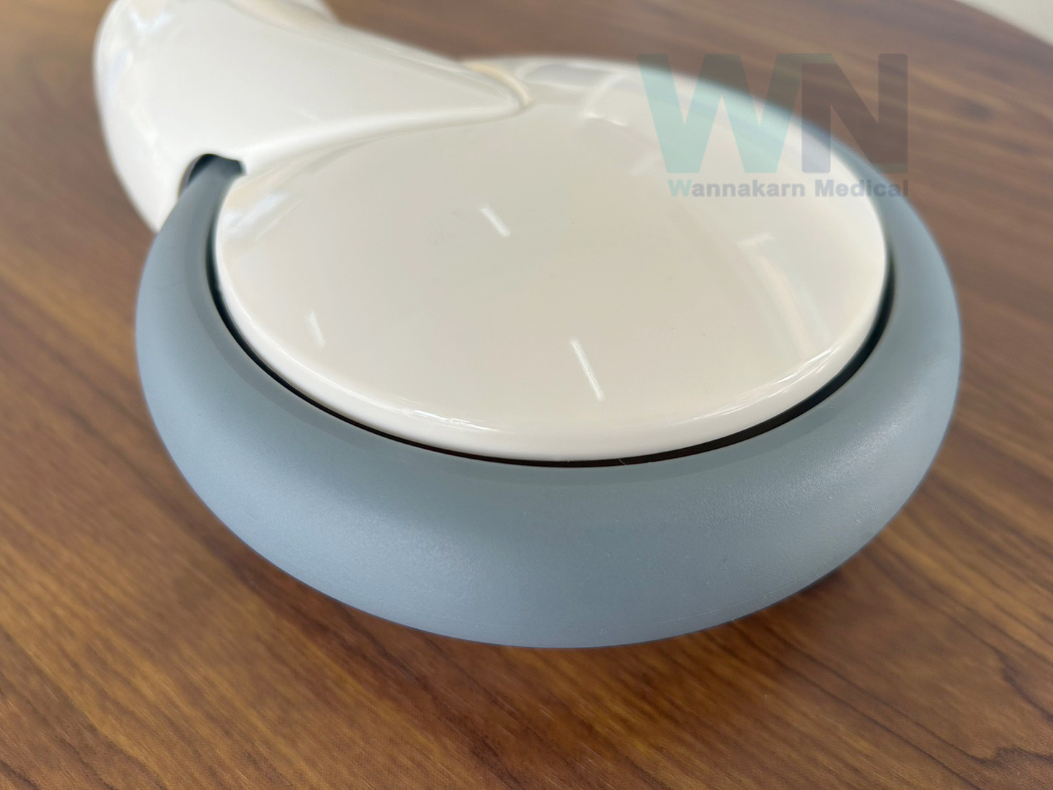 ลูกล้อ ขนาด 6 นิ้ว แกนยาว ระบบล็อค 3 ระบบ