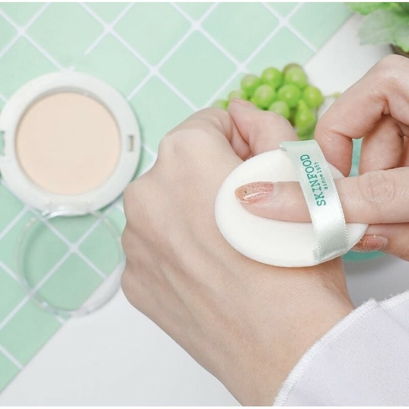 Skinfood White Grape Fresh Up Light Pact 12 g. #13 Light Beige