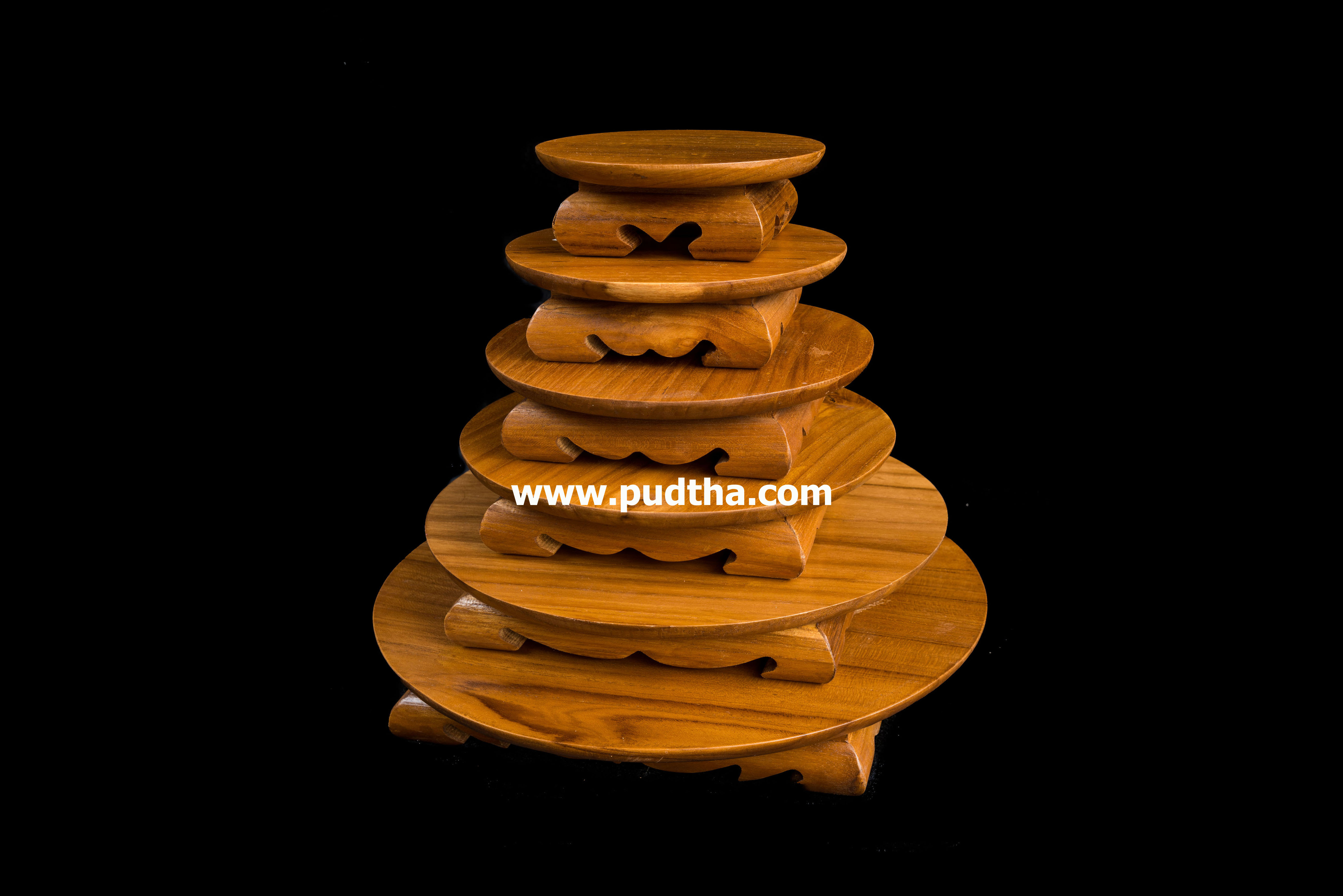 ฐานวางพระไม้สัก ตั่งไม้วางพระ แท่นไม้วางพระ (ฐานกลม แบบขาคู้)