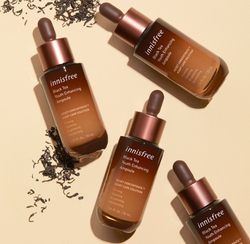 Innisfree Black Tea Youth Enhancing Ampoule 30 ml.