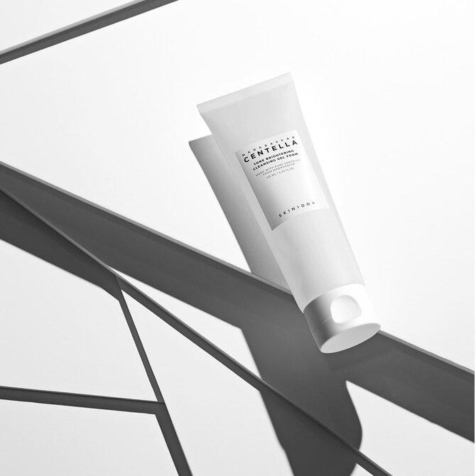 SKIN1004 Tone Brightening Cleansing Gel Foam 125 ml.