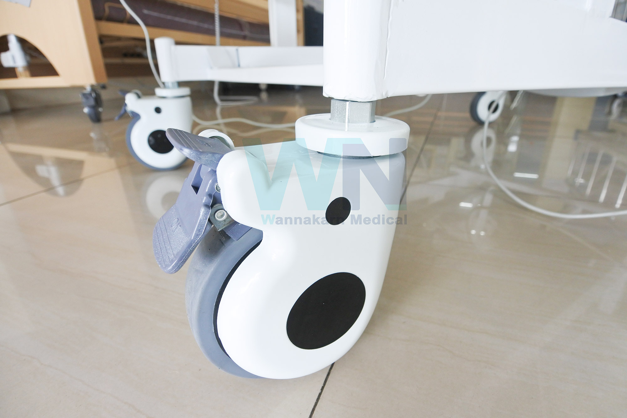 Medical Bed MK-E-02 เตียงผู้ป่วยปรับไฟฟ้า 3 ฟังก์ชั่น ราวปีกนก