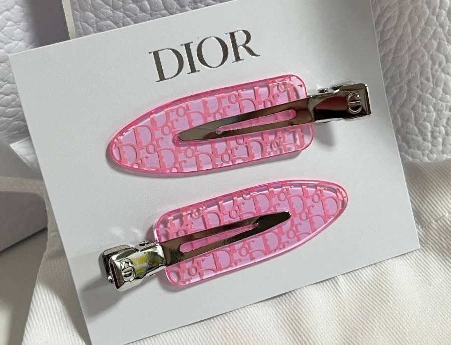 Dior Backstage Rosy Glow Hair Clip