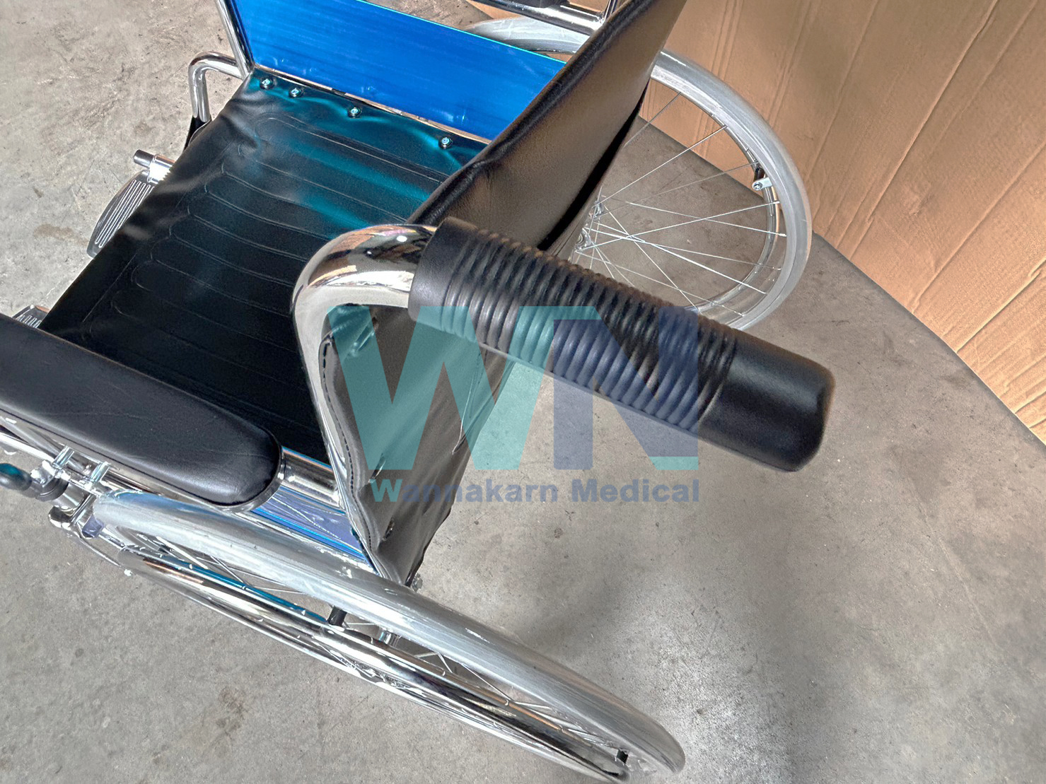 Foldable Wheelchair รถเข็นผู้ป่วยพับได้ Model FY874