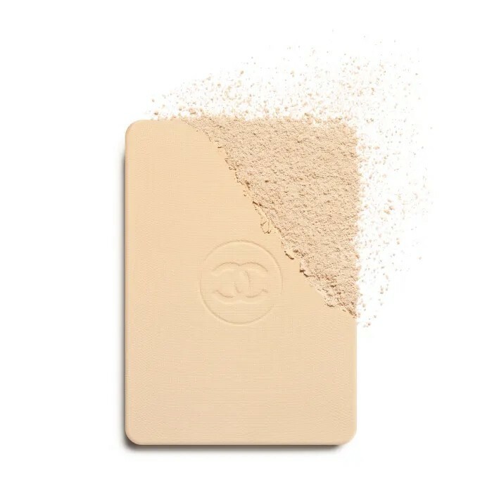 CHANEL Ultra Le Teint Compact All–Day Comfort Flawless Finish Compact Foundation 13 g.