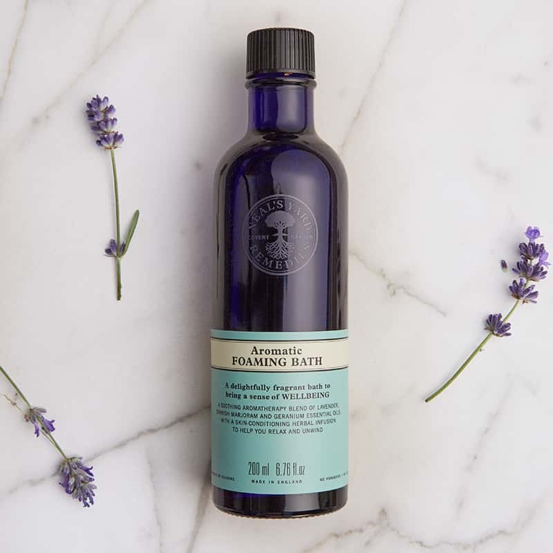 Neal's Yard Remedies English Lavender Bath & Shower Gel 200 ml.