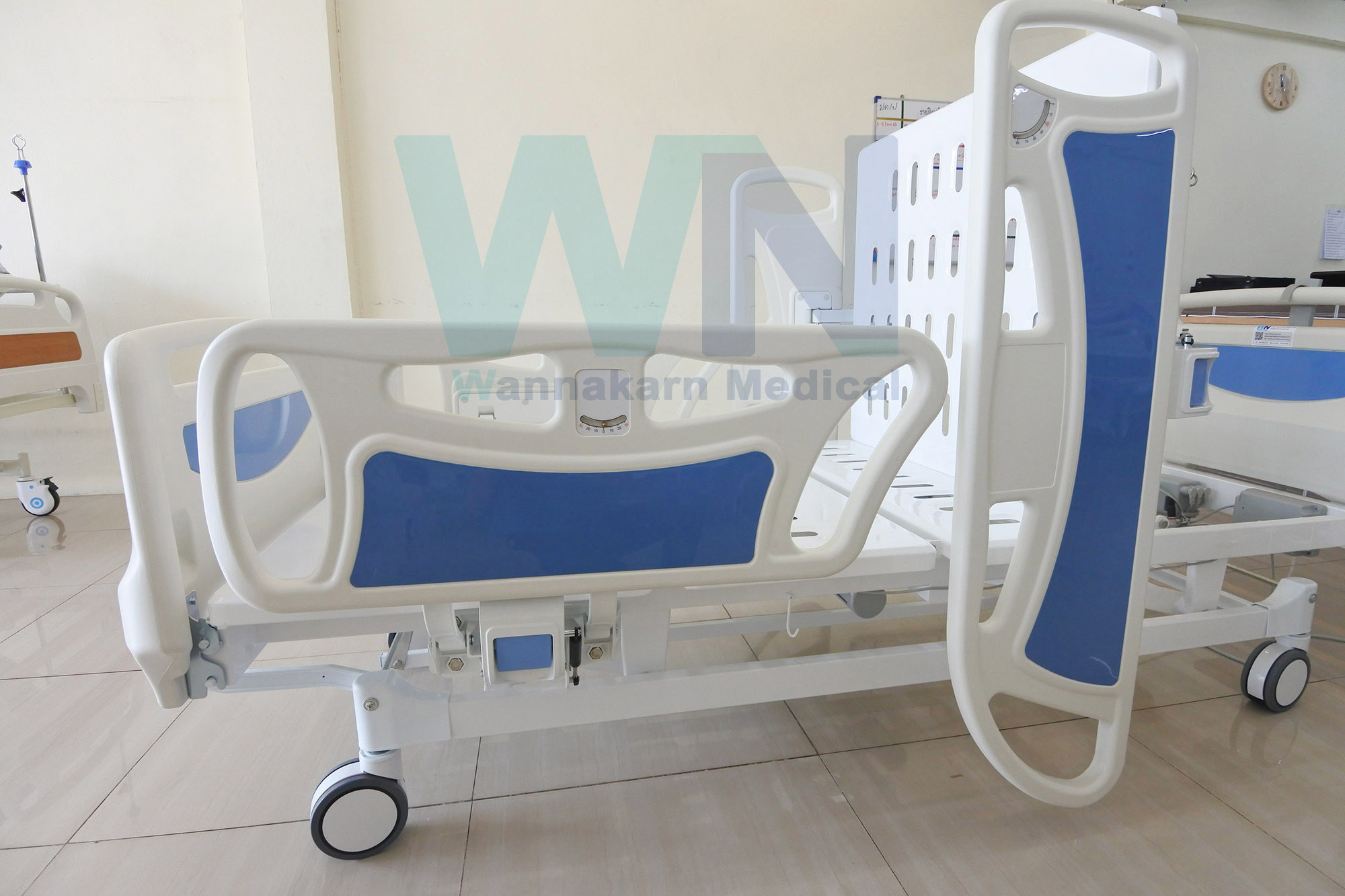 WN Electric Bed MODEL MK-C-06 เตียงผู้ป่วยปรับไฟฟ้า 3 Function ราวปีกนก พร้อมแบตเตอรี่