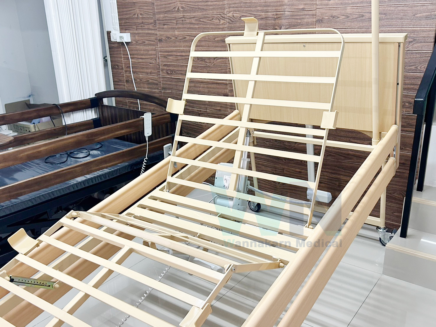 Electric Homecare Bed 5 Function Super Low YA-DH5-1 เตียงไฟฟ้าสำหรับพักฟื้นที่บ้าน