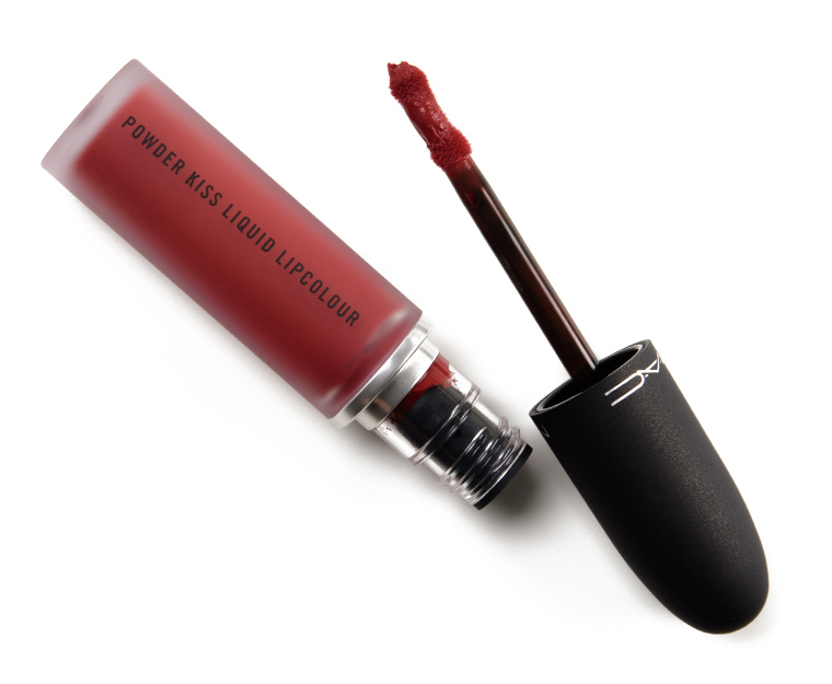 M.A.C Powder Kiss Liquid Lipcolour 5 ml. #Devoted To Chili