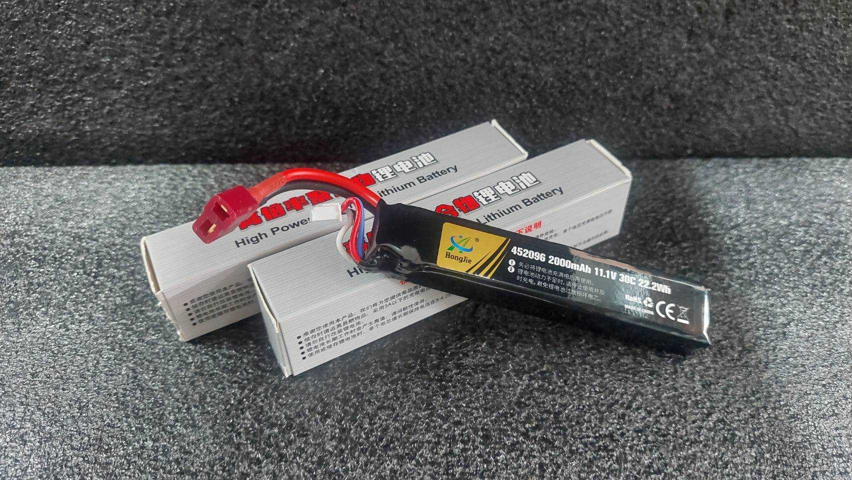แบตเตอร์รี่ HongJie 2000mAH 11.1V 30C