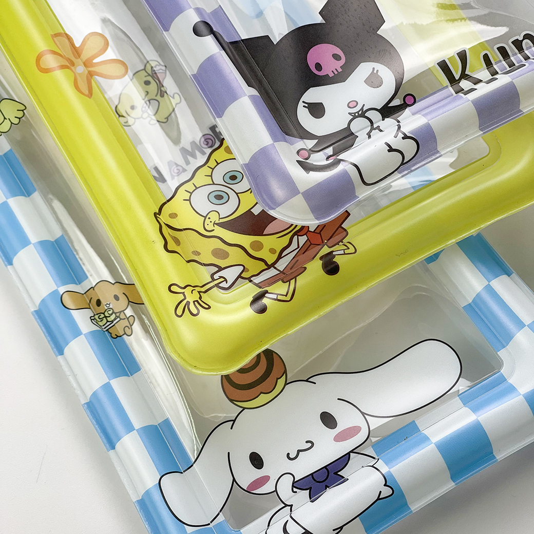 💦⛈ซองกันน้ำใสลายการ์ตูนดัง🌈💦ขอบกันกระแทก🌈ขนาดใหญ่"พิเศษ"ใส่กับโทรศัพท์ทุกรุ่น💙ฟรีสายคล้องคอ ทัชสกรีนได้✅พร้อมส่งในไทย กันน้ำ ซอง ซองโทรศัพท์กันน้ำ เล่นสงกรานต์