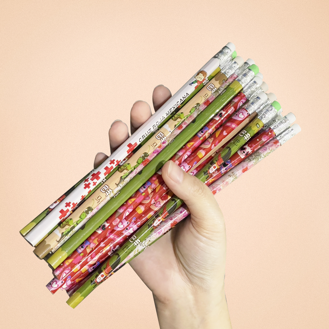 ✏️ดินสอไม้ HB✏️ด้ามลายการ์ตูน✔️ พร้อมส่งในไทย เครื่องเขียน ดินสอเขียนหนังสือ ไส้เข้ม ไม่หักง่าย