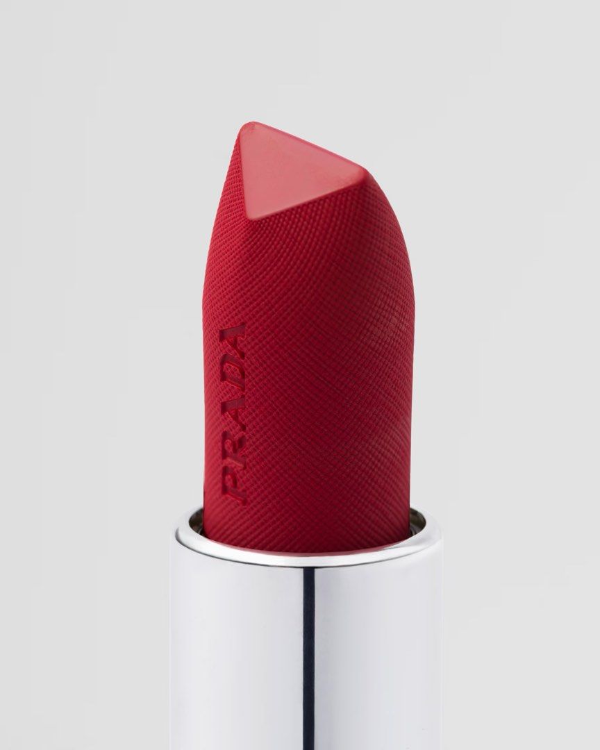 Prada Monochrome Hyper Matte Lipstick 1.3 g. #R28
