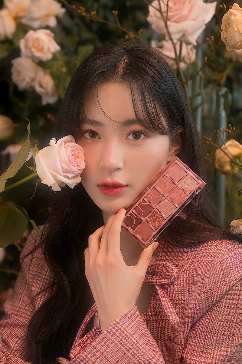 Rom&nd Better Than Palette 8 g. + แปรง #03 Rosebud Garden