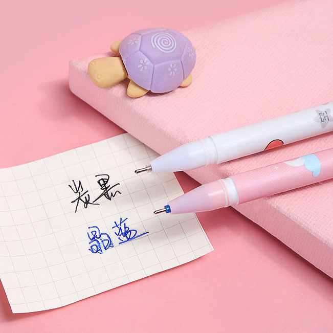 ⭐ปากกาลบได้🌈สาวน้อยตุ๊กตา ไส้สีน้ำเงิน 0.5📌สุ่มคละลาย ด้ามละ 4 บาท✔️พร้อมส่งOhwowshop หลากสี ปากกาเจล เครื่องเขียน
