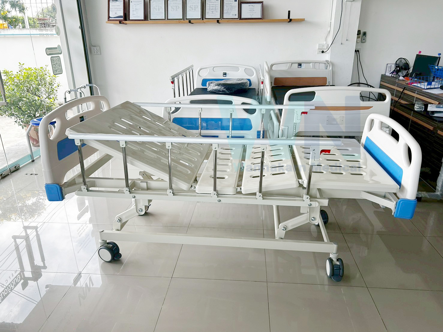 Medical Bed HR-S06 เตียง 3 ไกร์