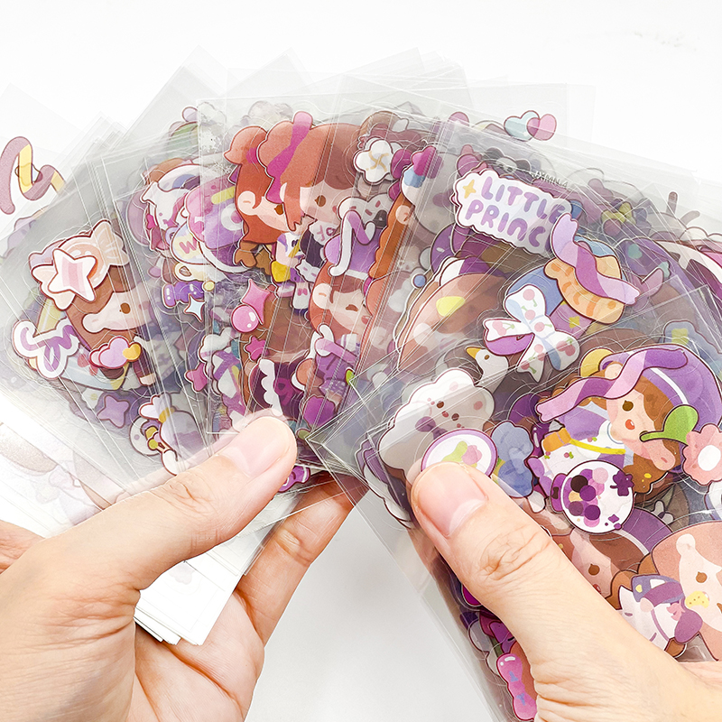 🔥ยกแพ็ค🔥สติ๊กเกอร์ลายการ์ตูน พลาสติกใส 📌คละตามแบบ✅พร้อมส่งในไทย สติกเกอร์ ตกแต่งDIY stikker