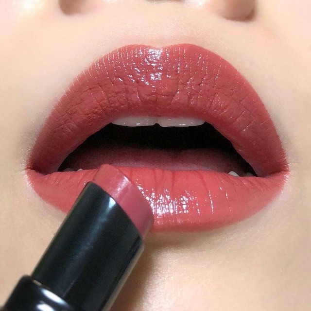 Bobbi Brown Luxe Shine Intense Lipstick Limited 3.4 g. #Claret