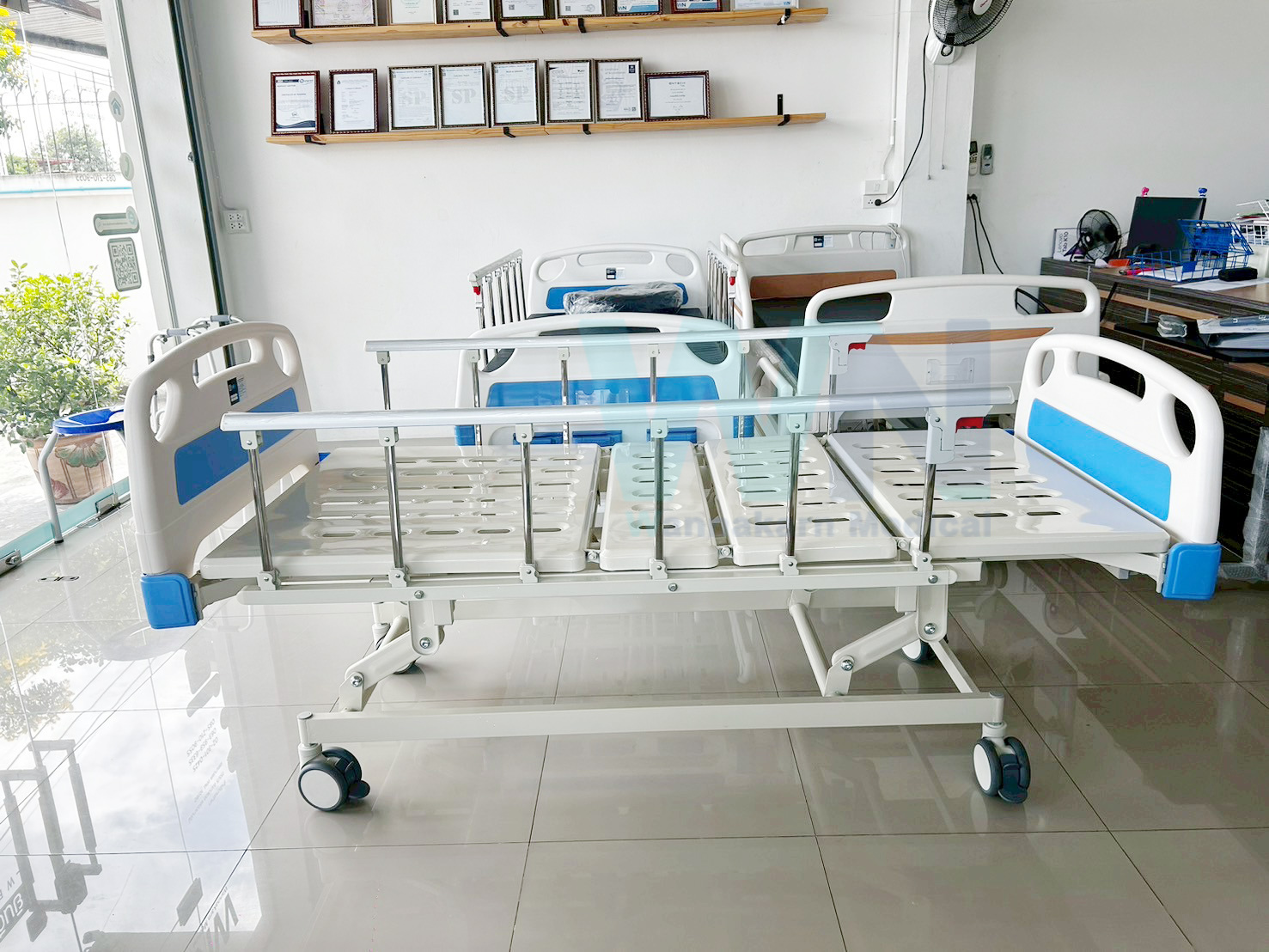 Medical Bed HR-S06 เตียง 3 ไกร์