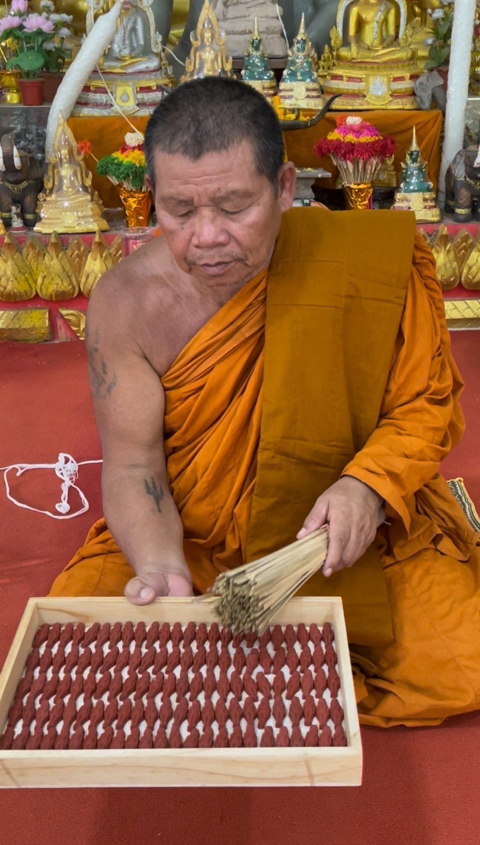 แม่เมตตา หลวงปู่พงษ์ศักดิ์ ทันตะจิตโต วัดป่าเทพนิมิต จังหวัดกาฬสินธุ์