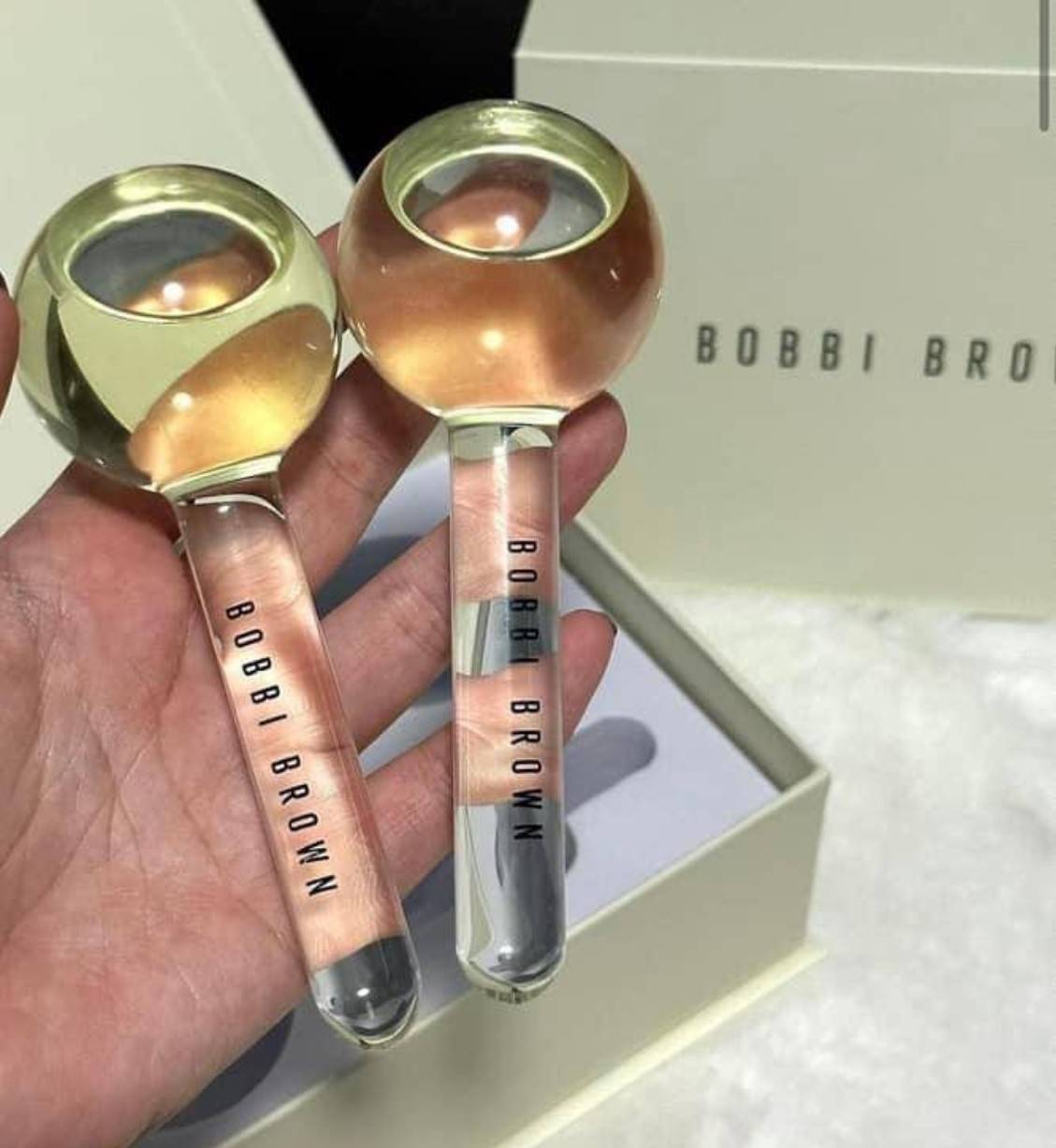 Bobbi Brown Ice Globe Facial Massager