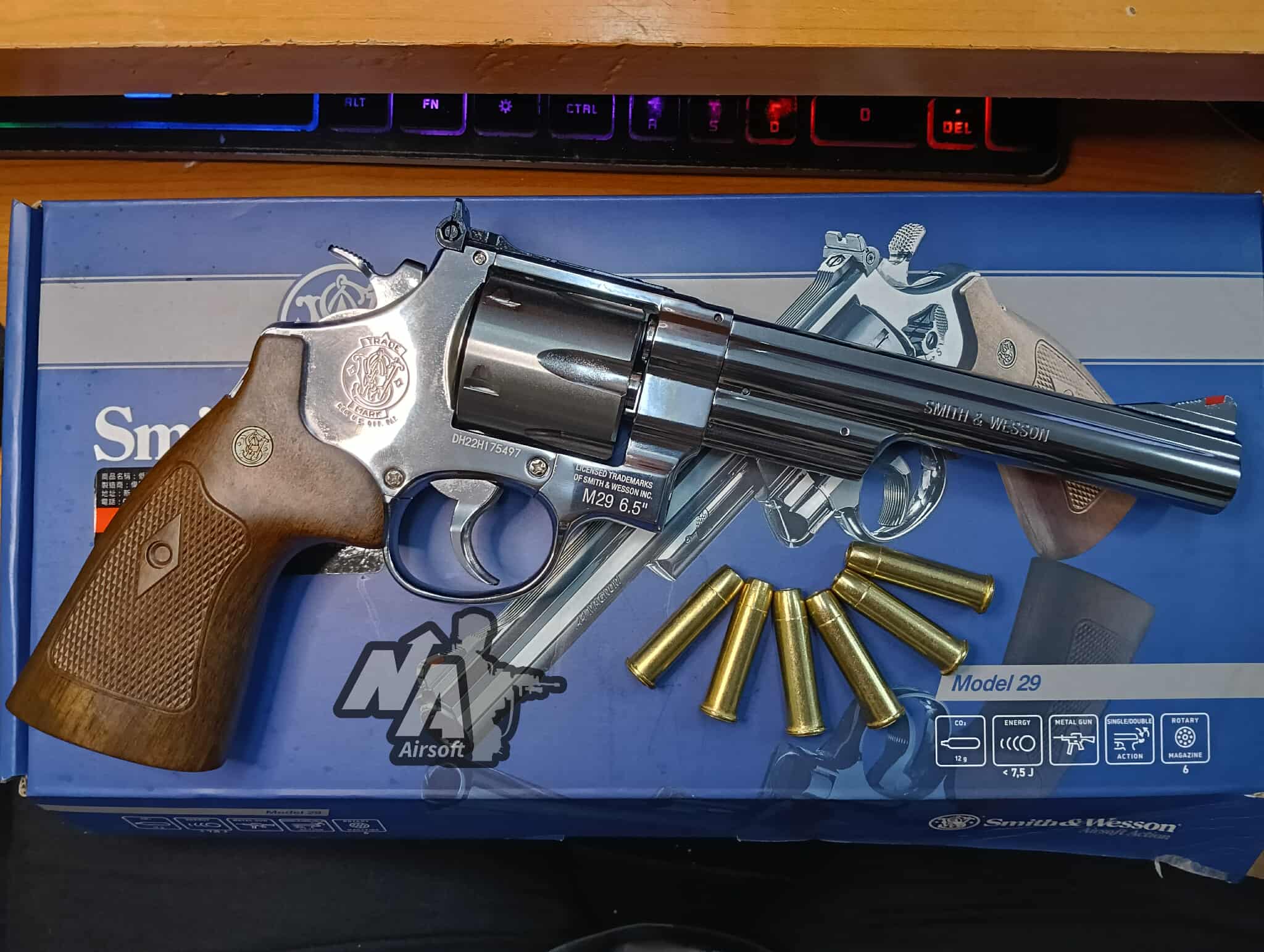 UMAREX S&W M29 6.5 Inch Co2 Revolver (มือสอง)