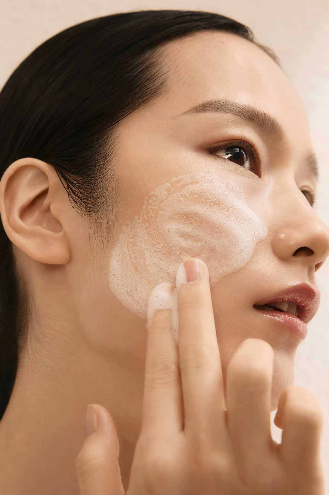 Sulwhasoo Gentle Cleansing Foam 400 ml. (New Package รุ่นใหม่ขวดใหญ่สุด)