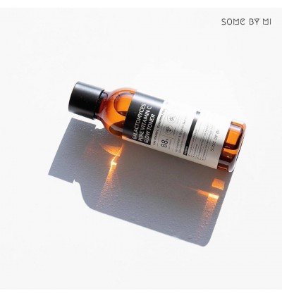 SOME BY MI Galactomyces Pure Vitamin C Glow Toner 220 ml.