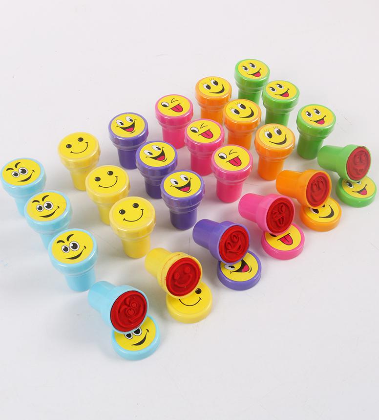 🌈⭐ตัวปั๊มการ์ตูน ตัวอักษร ตัวแสตมป์หมึกในตัว ชิ้นละ 4 บาท 📌เลือกแบบสุ่มตามแบบ ✅พร้อมส่ง Ohwowshop ตัวปั๊มการ์ตูน ไฮไล หมึกสี เครื่องเขียน เด็กเล็ก