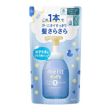 Kao Merit Kids Foaming Shampoo 2 in 1 240 ml. (Refill)
