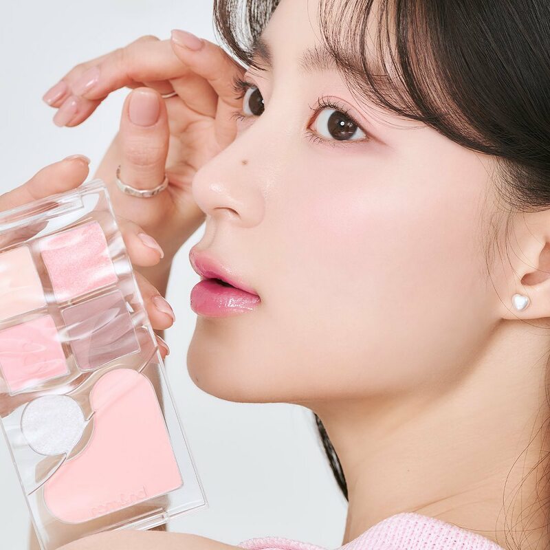 Rom&nd Bare Layers Palette 14 g. #02 Strawberry Mood