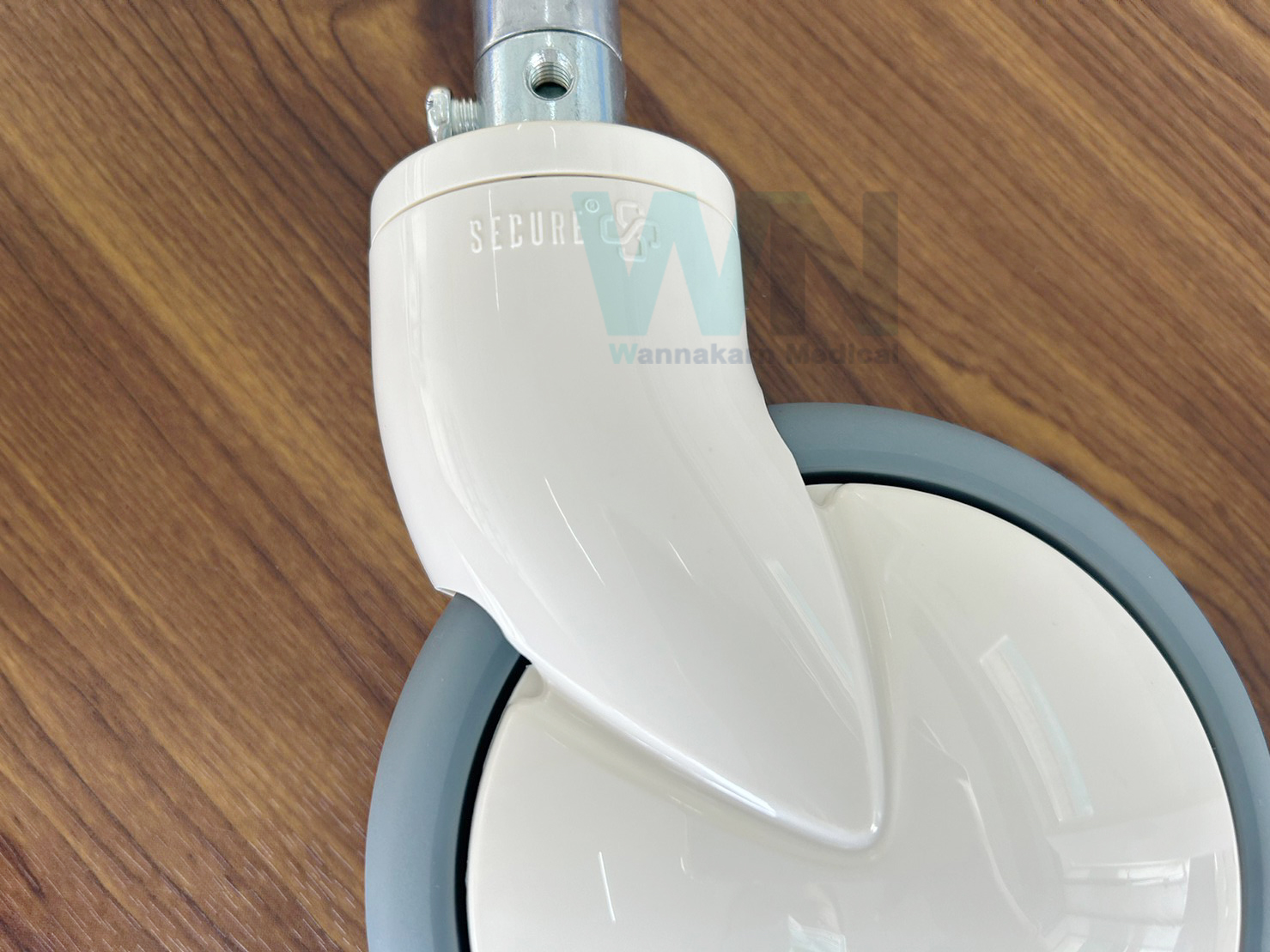 ลูกล้อ ขนาด 6 นิ้ว แกนยาว ระบบล็อค 3 ระบบ