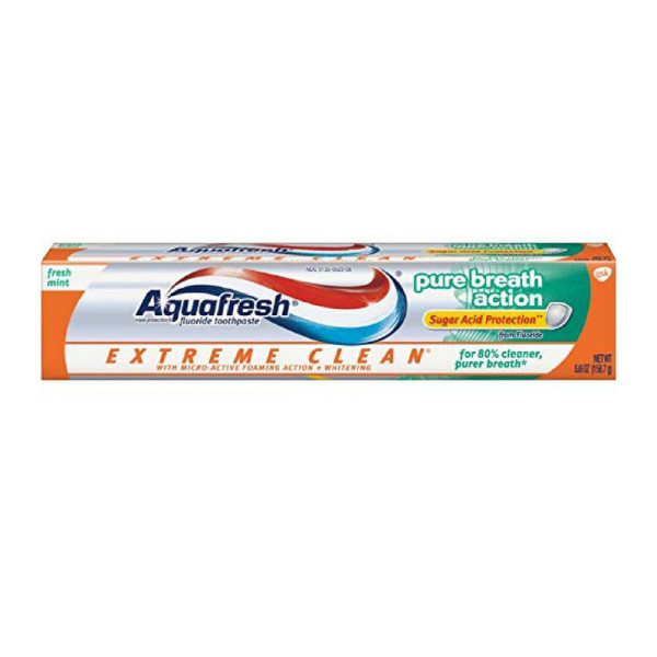 Aquafresh Extreme Clean Pure Breath Action Toothpaste 158.7 g.