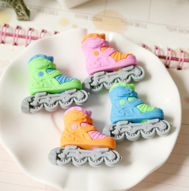 ยางลบรองเท้าโรลเลอร์เบลด ชิ้นละ 4 บาท ✔️พร้อมส่ง (🎲สุ่มลาย) Ohwowshop ยางลบ เครืองเขียน