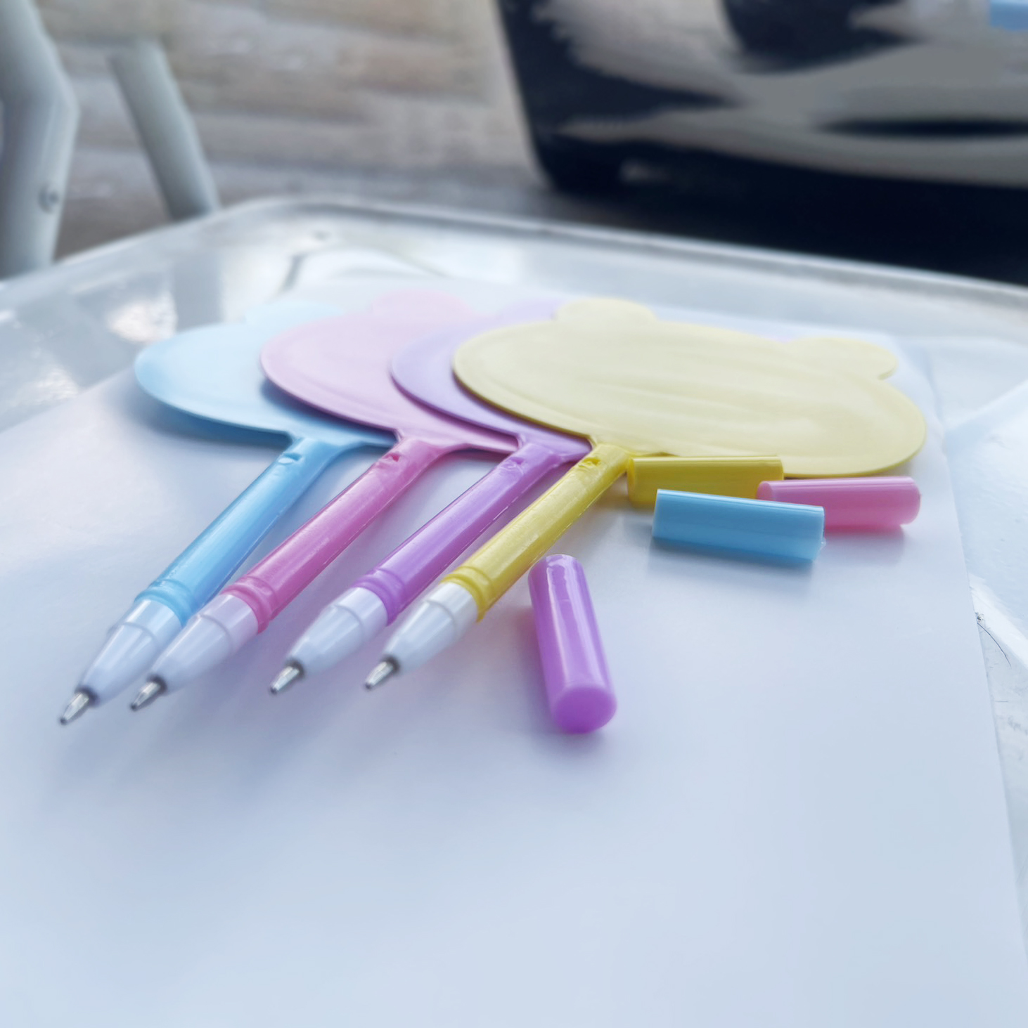 🌈ปากกาพัดลูกลื่น🌈เด็กสาวขนมหลากสี ไส้น้ำเงิน 0.5 ราคา 4 บาท/แท่ง✅พร้อมส่ง Ohwowshop ปากกา เครื่องเขียน ลูกลื่น