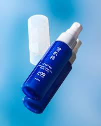 Kose Sekkisei Skincare UV Defense Essence Mist SPF35/PA+++ 60 ml.