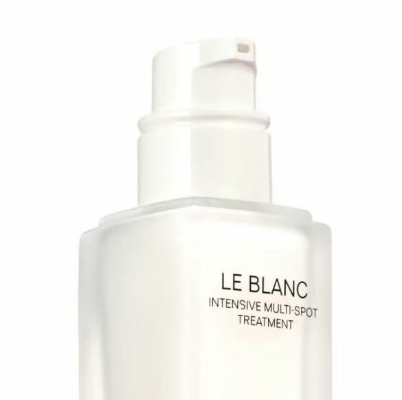 CHANEL Le Blanc Essence Lotion 150 ml.