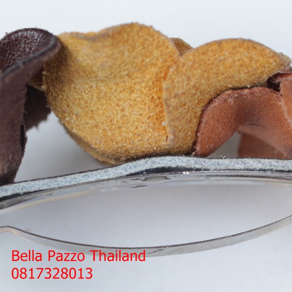 กิ๊บสปริงติดผมกุหลาบ 4cm. 3 ดอก หนังแท้ทำมือ แฮนด์เมด Leather flower, handmade, hair clip, handicraft