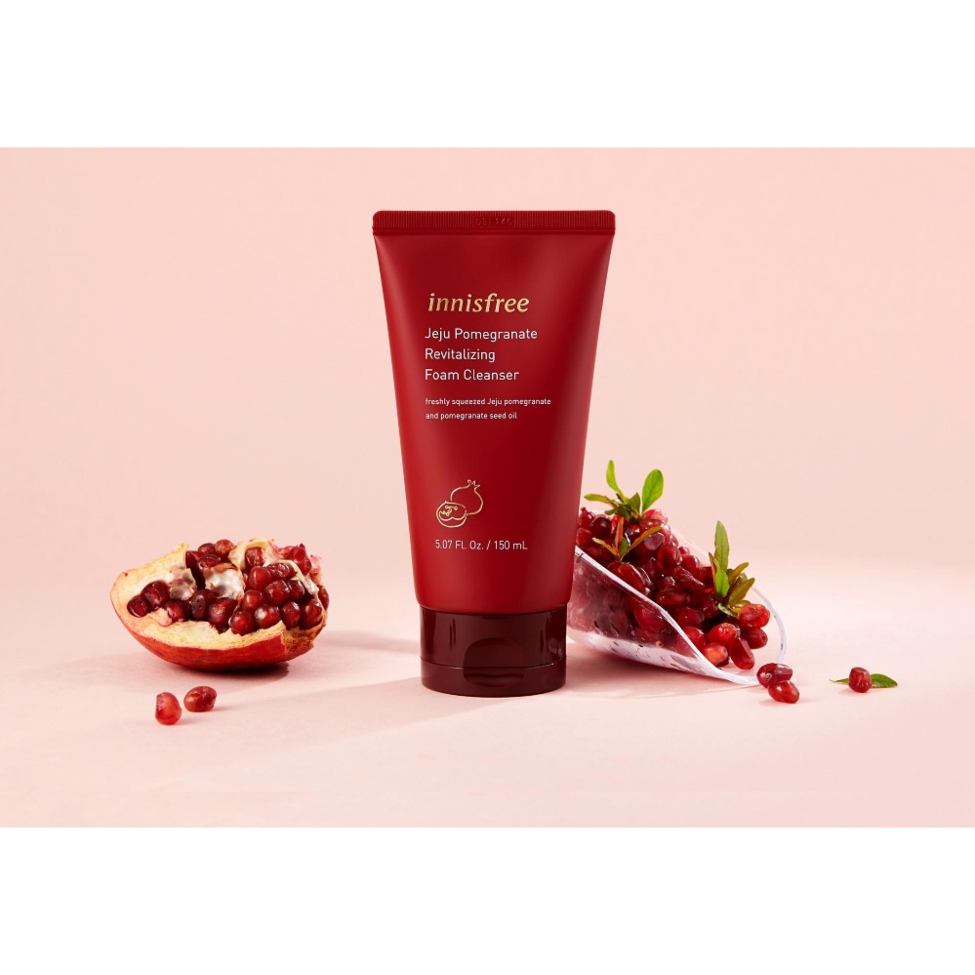 Innisfree Jeju Pomegranate Revitalizing Foam Cleanser 150 ml.