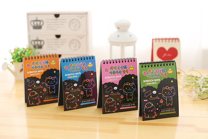สมุดโน๊ตขูดสีรุ้งเล่มเล็กเกาหลี 14x10cm ( 1ชิ้นมี 10 แผ่นโดยประมาณ ) ชิ้นละ 11บาท ✔️พร้อมส่ง (🎲สุ่มลาย) Ohwowshop