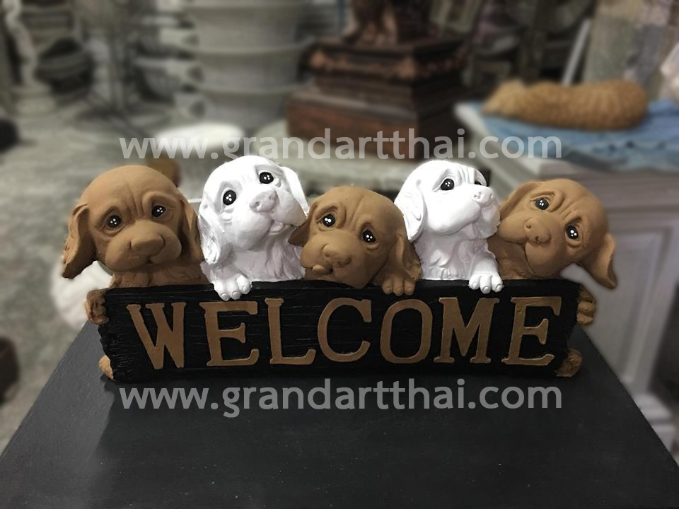 ลูกหมา 5 ตัว เกาะป้าย Welcome