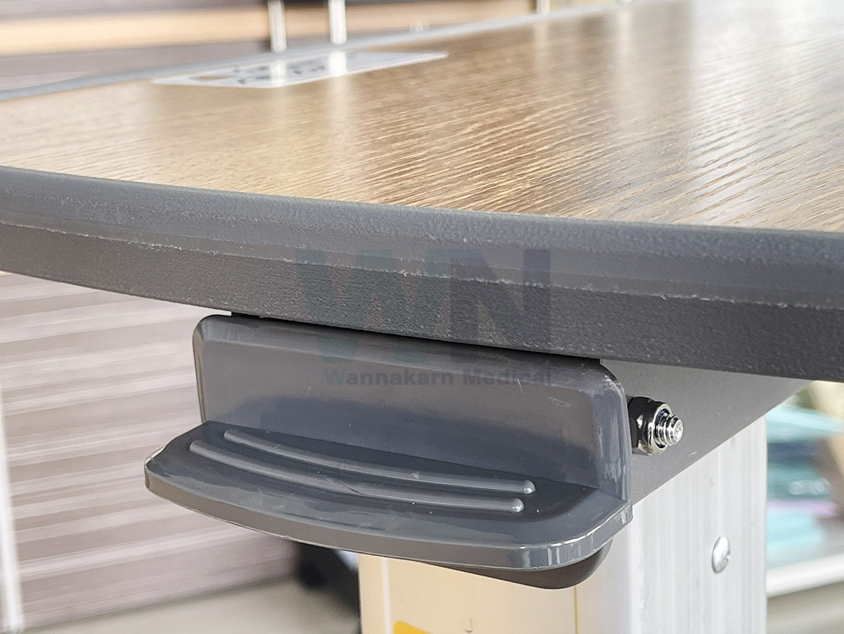 โต๊ะคร่อมเตียง Overbed table H-3